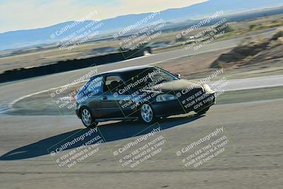 media/Dec-13-2025-Extreme Speed (Sat) [[d129ecb0b9]]/Beginner/Session 3 (Turn 5)/